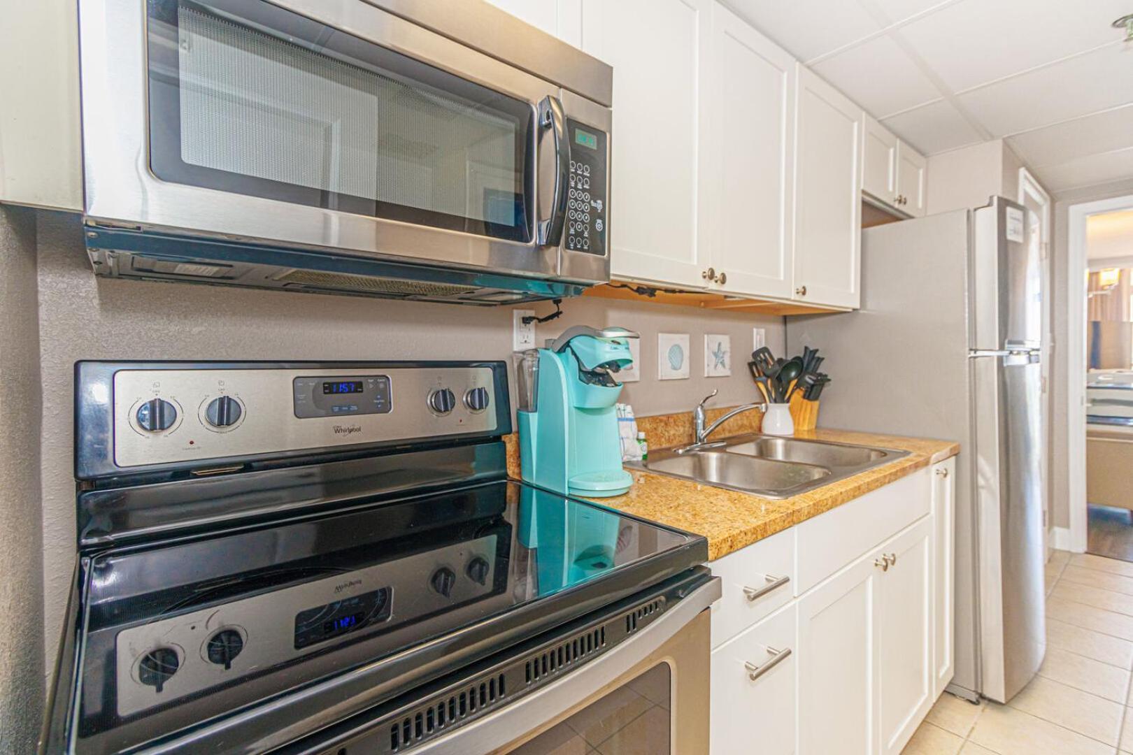 Oceanfront 1 Bedroom Suite With Beautiful Decor And Accents Caravelle Resort 1039 Sleeps 6 Guests Myrtle Beach Exterior foto